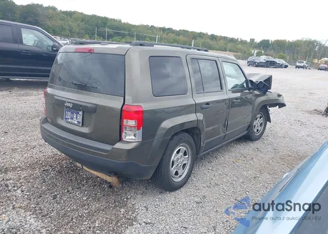 2016 Jeep Patriot Sport из США, поврежденный, VIN 1C4NJPBA9GD589490